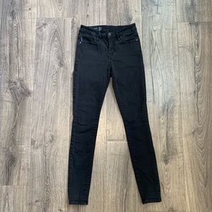 ARMANI EXCHANGE BLACK SKINNY JEANS